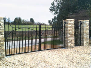 Traditional Wrought Iron Gates